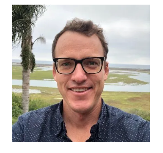 Derek Johanson – CopyHour